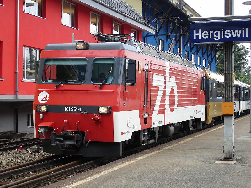 ger08.jpg - Lok HGe 4/4 der Zentralbahn (Luzern – Interlaken Ost) 