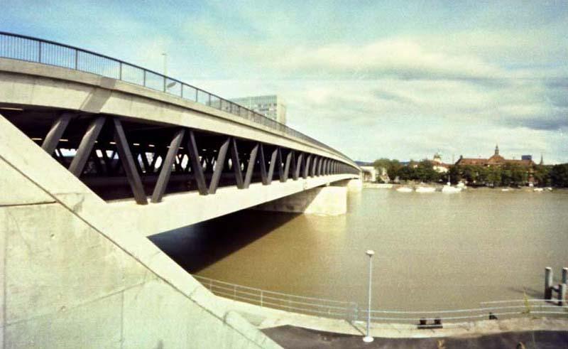 urs10.jpg - Bild 2. Aufnahme mit Pinhole Camera